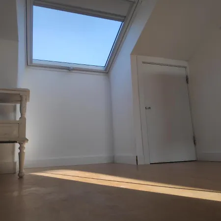 Number 10 House Сasa de vacaciones A dos Cunhados