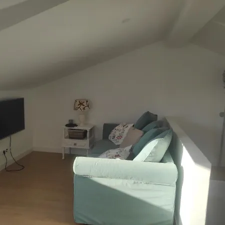 Number 10 House Сasa de vacaciones A dos Cunhados