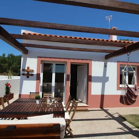 Number 10 House * A dos Cunhados