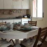 Number 10 House Casa vacanze